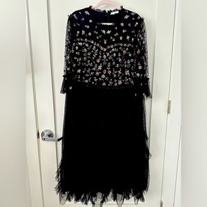 Ivy City Co Black Floral Embroidered Midi Dress